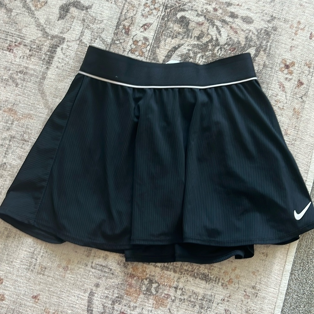 Nike ribbed tennis skirt size small